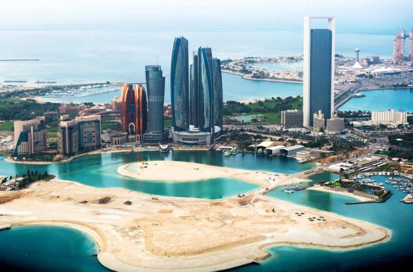  Abu Dhabi Pioneers Gouvernance dirigée par AI avec Microsoft et G42 Partnership