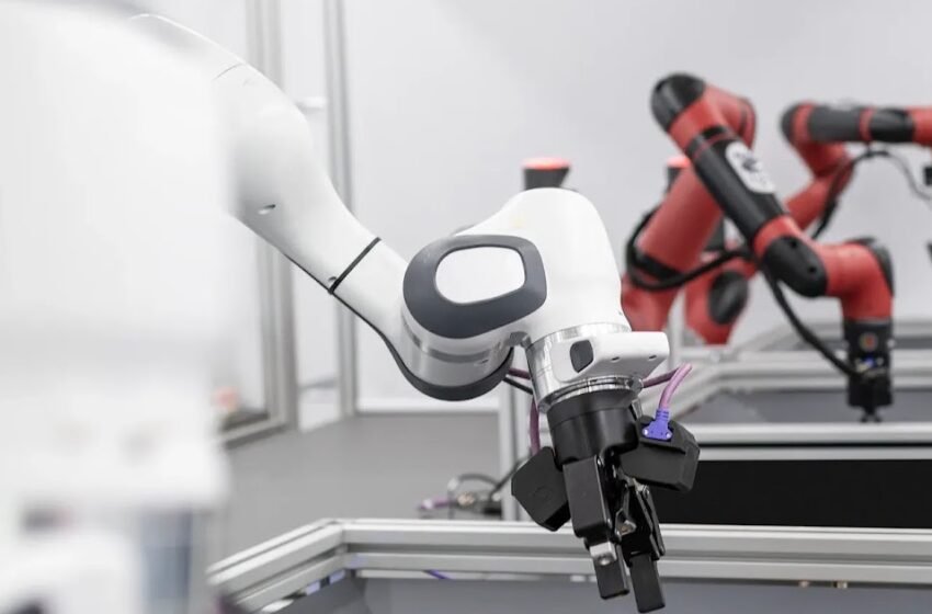 Robocat: un agent robotique auto-amélioré