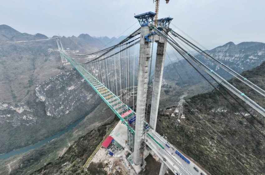  Le plus haut pont du monde s’ouvrira très bientôt en Chine