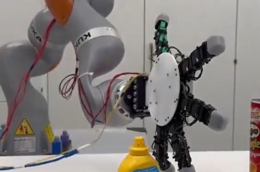 Cette main robotique détachable peut ramper