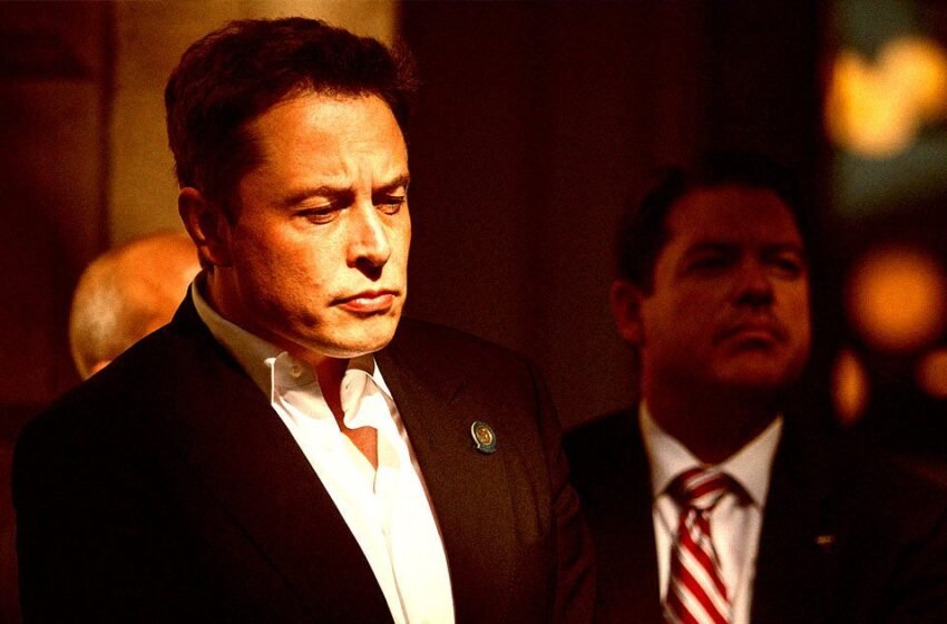  L’ancienne ingénieur de Tesla dit qu’Elon Musk a menacé d’expulser son équipe pour avoir souligné un problème avec les freins