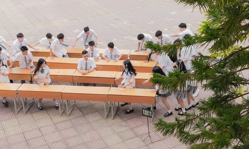  * * کالجز اور یونیورسٹی میں ہونے والے افسوس ناک واقعات کے بعد بیٹیوں کو چند نصیحتیں کرنا ضروری ہیں * | par Matiulhaq | Juin 2025