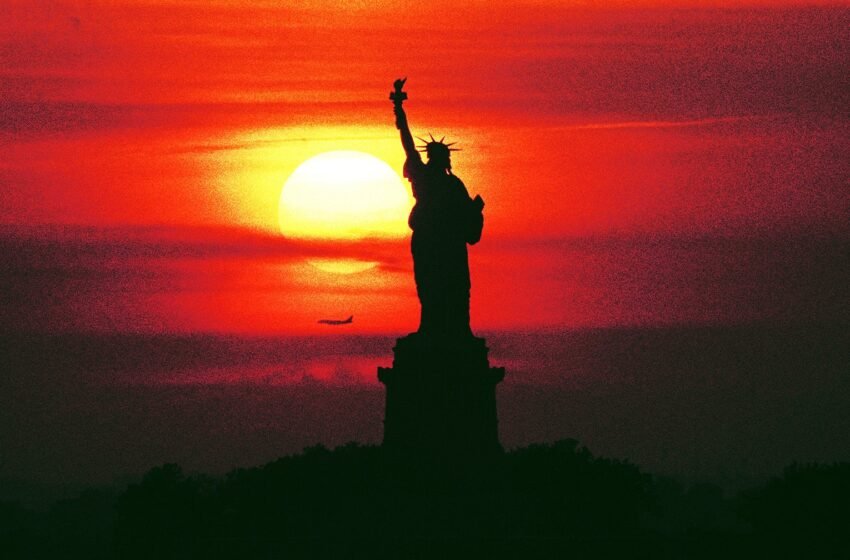  La puissance de New York est en panne au milieu de l’onde brutale